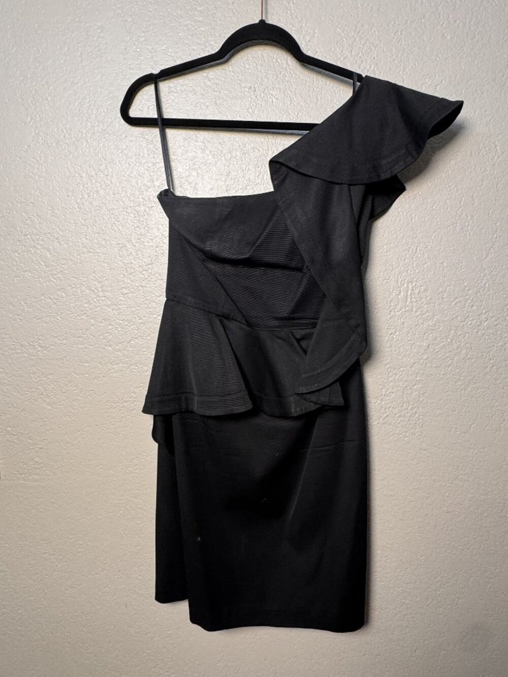 Black One-Shoulder Ruffle Peplum Dress
